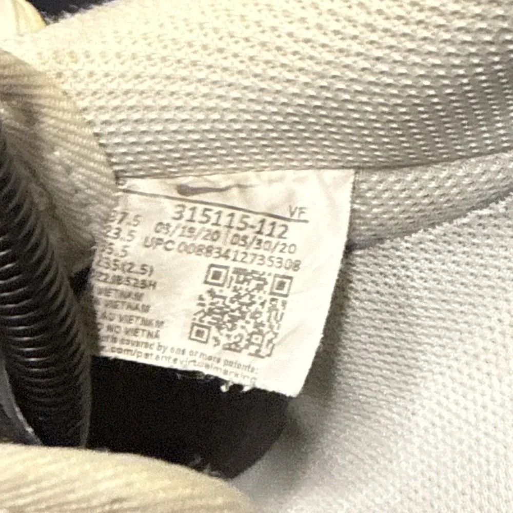 Size 6.5 - Nike Air Force 1 '07 White W